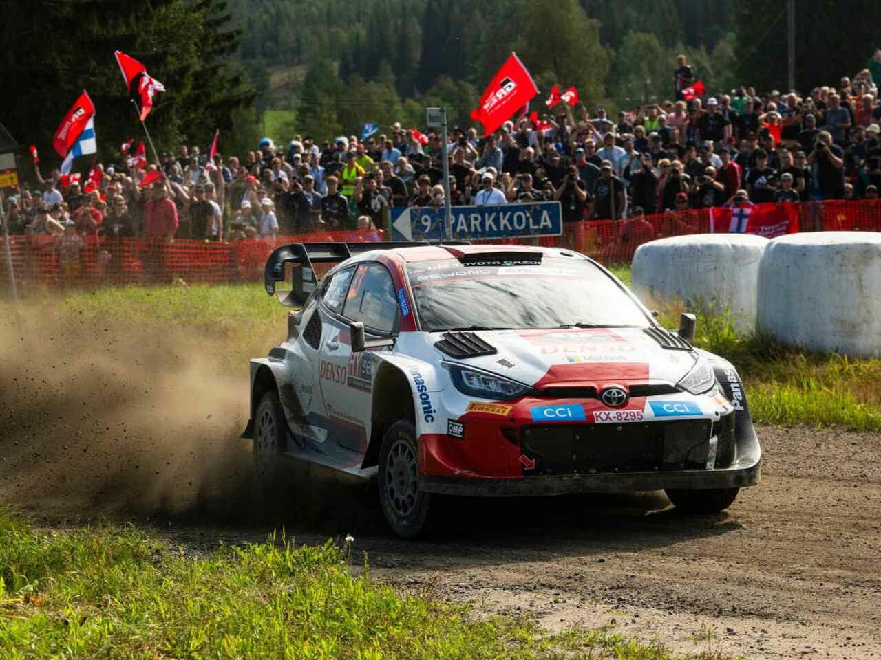 WRC第9戦、トヨタのエルフィン・エバンスが今季2勝目、勝田が3位表彰台をゲット【ラリー・フィンランド】