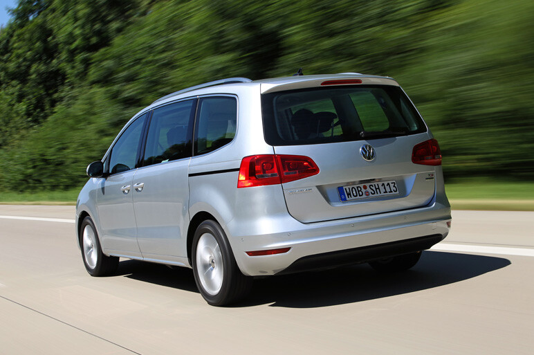 新型シャラン海外試乗 黒船レベルの衝撃!?