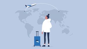 旅のプロに訊く、長時間フライトを快適に過ごすコツとお勧めアイテム