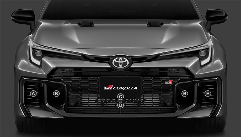 トヨタが新型GRカローラ“エボ”公開。8速AT追加、トルク大幅アップ！ 北米で今冬発売も日本導入は…？