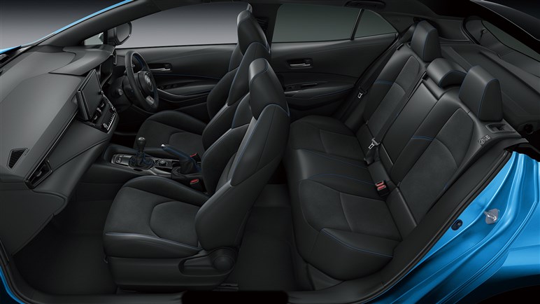 トヨタが新型GRカローラ“エボ”公開。8速AT追加、トルク大幅アップ！ 北米で今冬発売も日本導入は…？