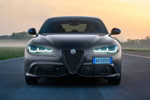 “エントリー”と侮るなかれ。アルファ ロメオ「ジュリア」に追加の「スプリント」が継承する卓越したハンドリングの神髄