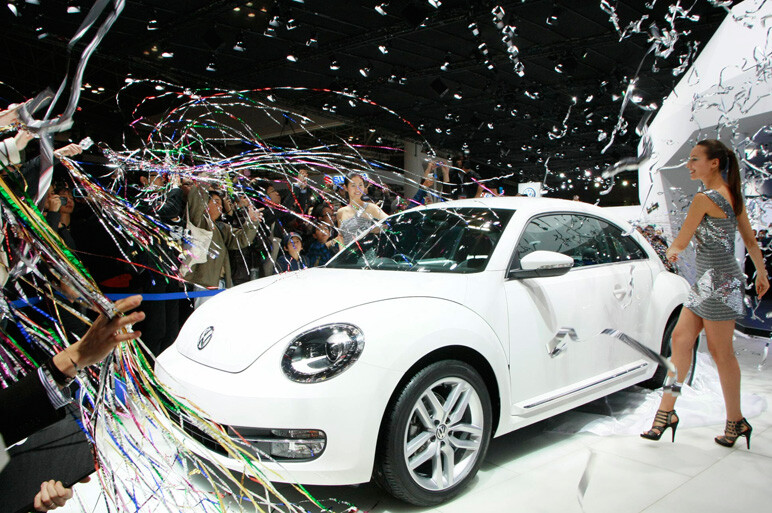 ザ・ビートル日本披露！ フェンダーとのコラボも