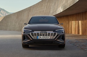アウディ、新型 Audi Q8 e-tron / Q8 Sportback e-tronを発表