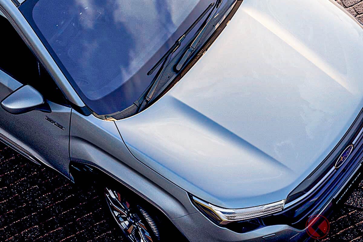 440万円超え！ スバル新型「SUV」がスゴイ！ 2リッター「水平対向」エンジン搭載！ 全長4.7m級の人気SUV「フォレスター」が販売店でも話題に