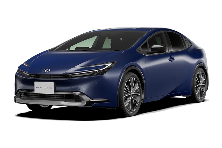 「プリウス」一部改良で装備充実＆PHEVモデルに特別仕様車「ナイトシェード」追加…価格は394万7300円