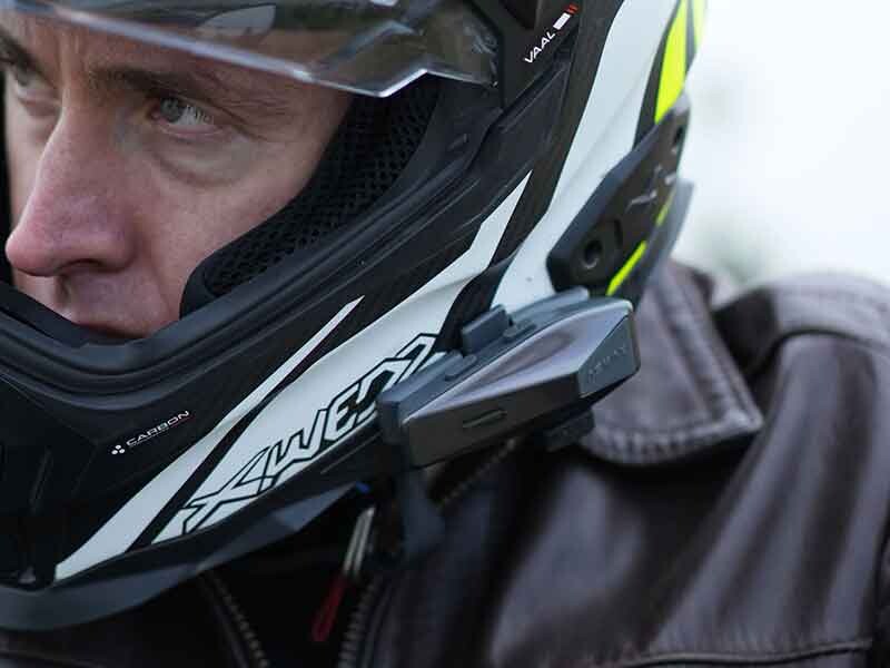 バイク用インカムブランド ASMAX のエントリーモデル「ASMAX S2」がカスタムジャパンから10/1発売！