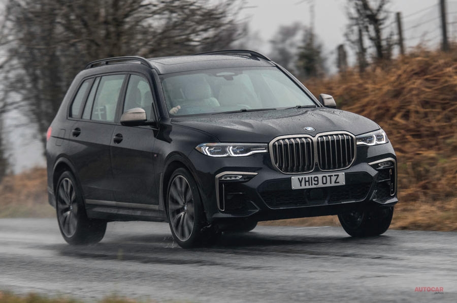 試乗　BMW X7 xドライブ30d　英国で評価　インテリアは上質　X5に近い組成
