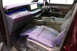 16年ぶり全面刷新！ 日産の新型「最上級ミニバン」に注目！ “日本初”パワートレイン＆新たなプラットフォーム採用！ 先進的な豪華内装もイイ！ 2026年発売の「4代目エルグランド」の特徴とは？