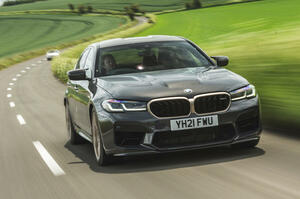 2024年発売予定の次期BMW M5　最高出力700ps以上のV8ハイブリッド採用へ