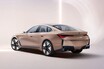 BMWコンセプトi4発表。インパクトのあるフロントグリルの意味