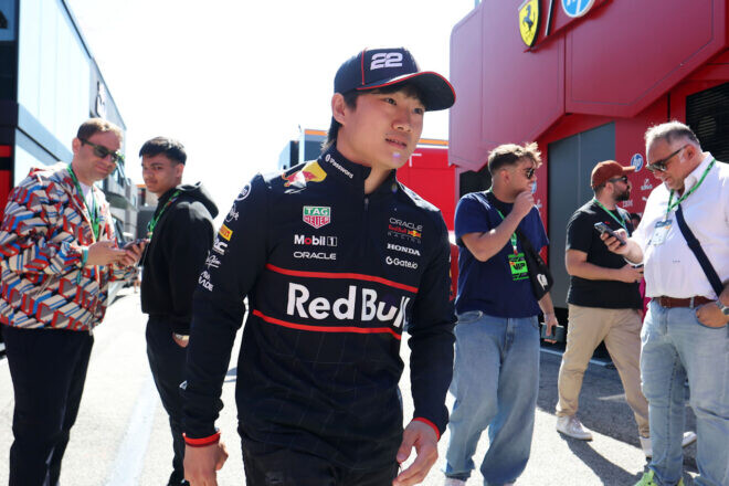 角田裕毅がピットレーンから10位入賞「クラッシュへの苛立ちはまだ消えないが、チームにお返しができてよかった」
