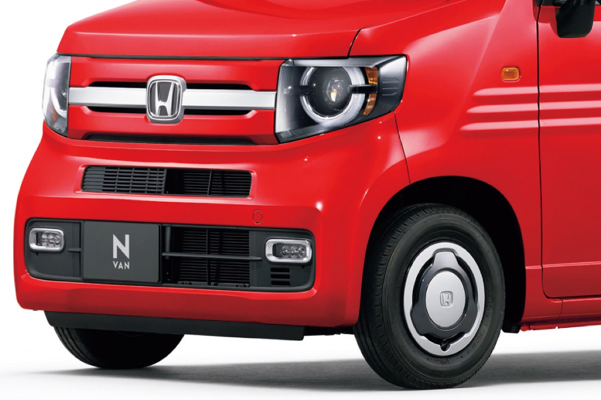 映える赤いn Van ホンダの軽商用バンが一部改良を実施 何が変わった Driver Web 自動車情報サイト 新車 中古車 Carview