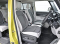 VWタイプ2をオマージュしたEVミニバン「ID.Buzz」が待望の日本発売