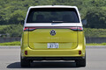 VWタイプ2をオマージュしたEVミニバン「ID.Buzz」が待望の日本発売