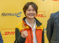 日本人女性初のスーパーフォーミュラドライバー、Jujuこと野田樹潤選手がDHLフォーミュラEアンバサダーに就任