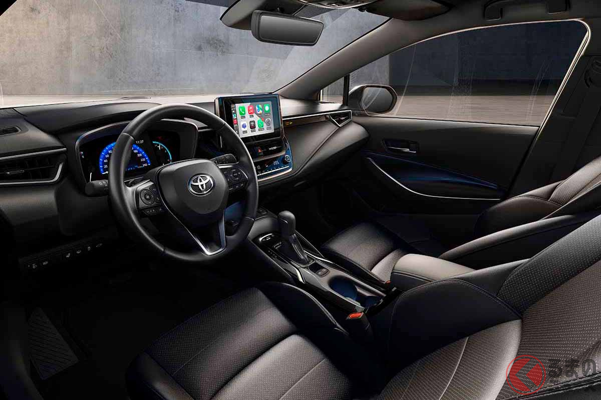 トヨタが新「SUVカローラ」を販売拡充!?「TREK特別仕様」がカッコいい 新システム・新色も追加し欧州で発売へ