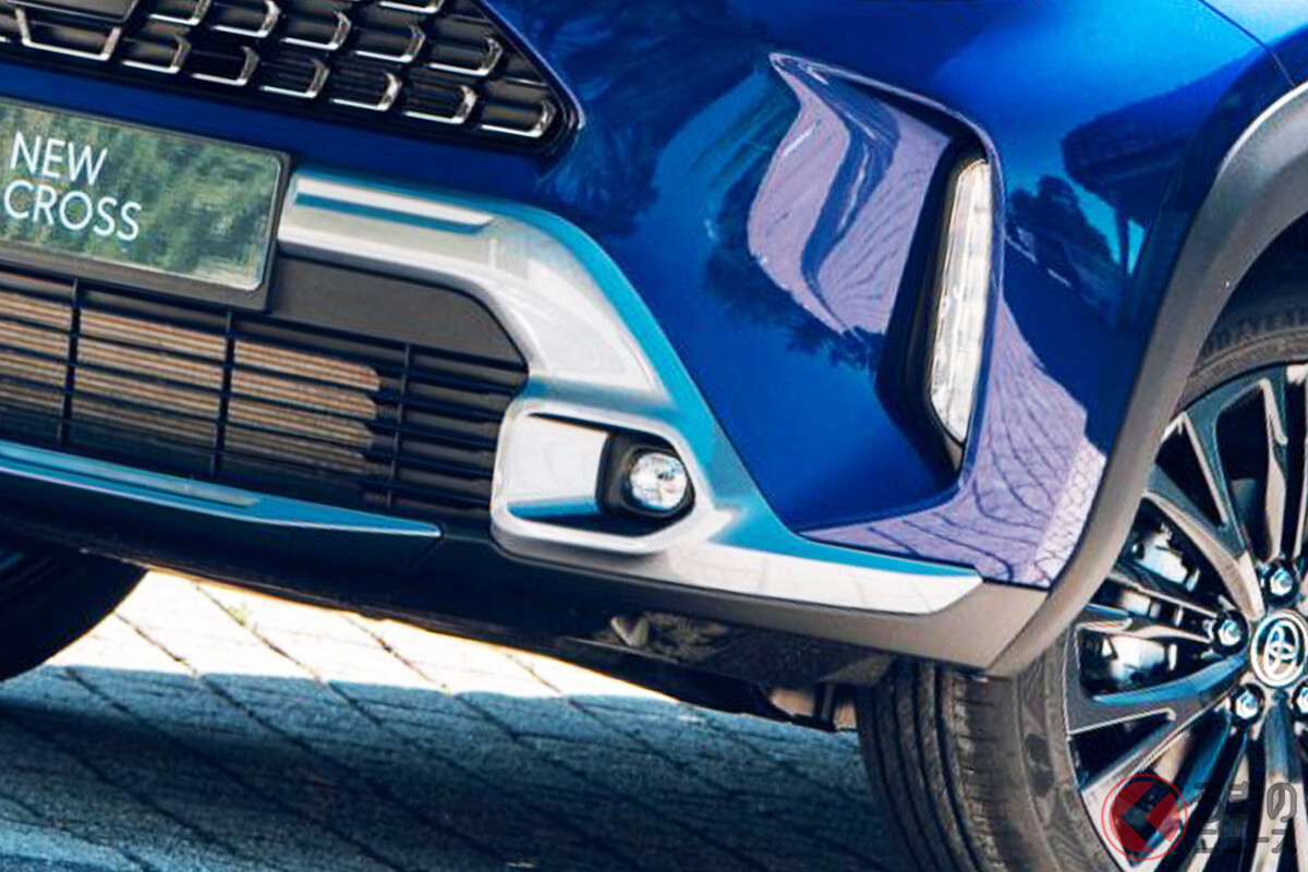 トヨタ タフ顔新型「ヤリスクロス・アドベンチャー」爆誕！ シルバーパーツがゴツい仕様を9月に欧州で発売