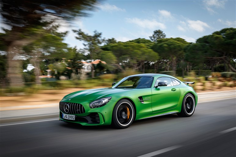 AMG GT Rサーキット試乗。GT Sから370プラスはバーゲンプライスだ