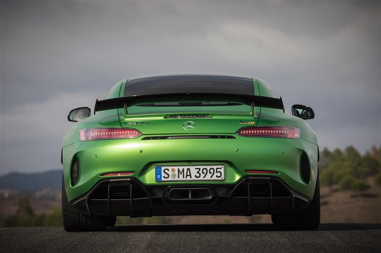 AMG GT Rサーキット試乗。GT Sから370プラスはバーゲンプライスだ