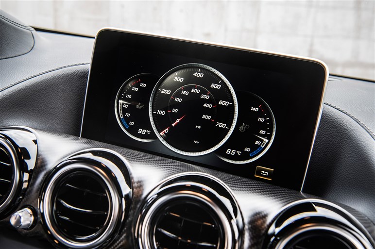 AMG GT Rサーキット試乗。GT Sから370プラスはバーゲンプライスだ