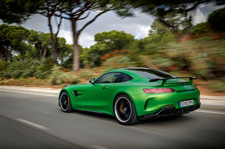 AMG GT Rサーキット試乗。GT Sから370プラスはバーゲンプライスだ