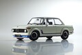 名車BMW2002ターボのモデルカー2サイズがミニチャンプスから発売！