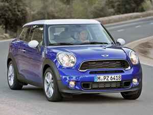 【10年ひと昔の新車】MINI ファミリー第7弾の「ペースマン」はクロスオーバーがベースでも走りの楽しさは健在だった