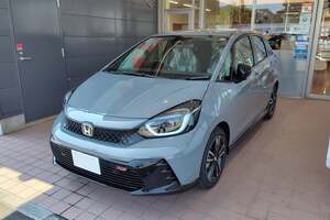 BMW 1シリーズからホンダ「フィット」に乗り換えた！ 日本の狭い“機械式駐車場”対策で購入、納車後に感じたこととは？