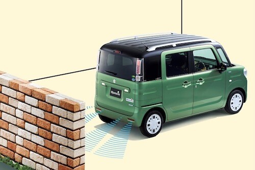 スズキが新型スペーシアを発売！ 軽初の後退時ブレーキサポートを全車採用