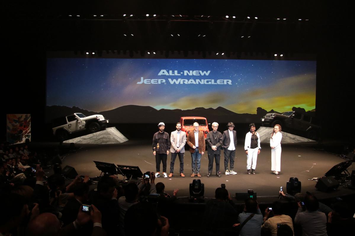 新型ジープ・ラングラーの日本上陸を祝う発表会がジープ車オーナー・ファン1000人と音楽家の坂本龍一氏らも招いて盛大に開催！