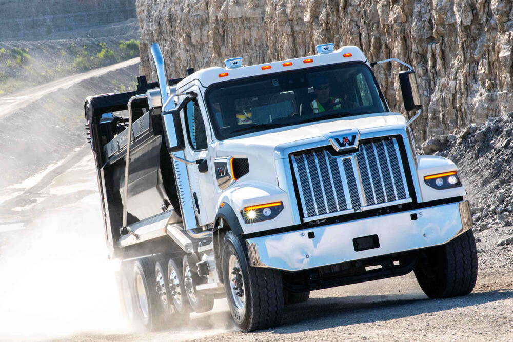 JVCケンウッド、米・大手トラックメーカーに「ディスプレイオーディオ」供給　狙いは？