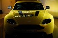 アストン、V12ヴァンテージSを日本初公開