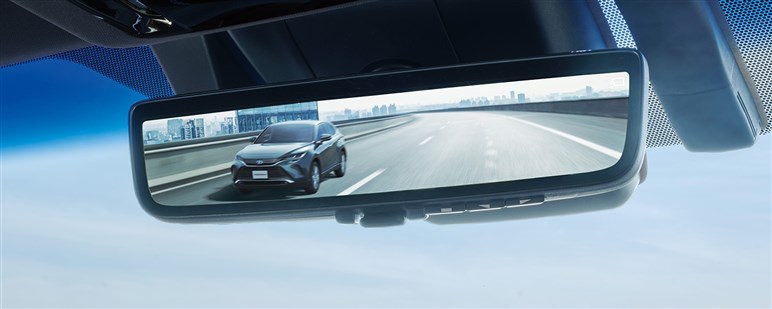 新型「ハリアー」も「RAV4」同様“ハンマーヘッド顔”でスポーティに変貌？ デビューは26年夏以降か