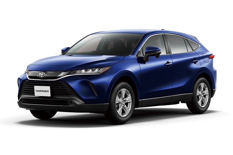 新型「ハリアー」も「RAV4」同様“ハンマーヘッド顔”でスポーティに変貌？ デビューは26年夏以降か