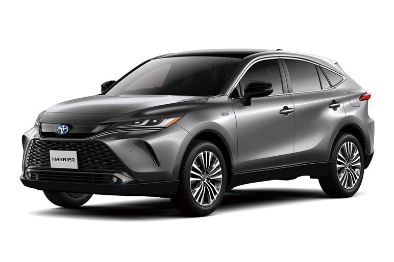 新型「ハリアー」も「RAV4」同様“ハンマーヘッド顔”でスポーティに変貌？ デビューは26年夏以降か
