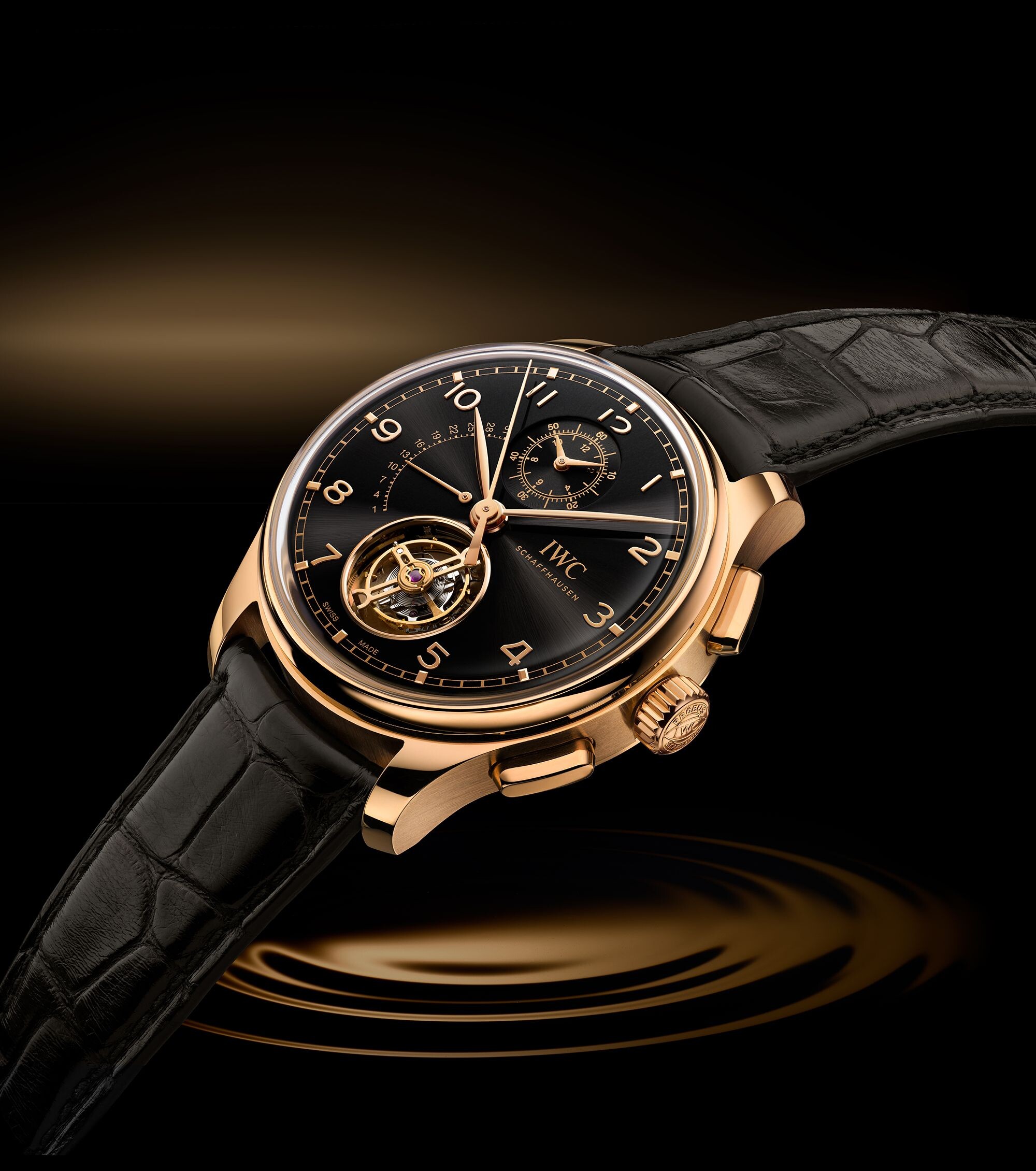 IWC「ポルトギーゼ・トゥールビヨン・レトログラード・クロノグラフ」にオブシディアンカラーの新作が登場──GQ新着ウォッチ