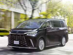 レクサス LMに6座仕様車を追加設定。多人数乗車でのパーソナル感を追求したラグジュアリー ミニバン