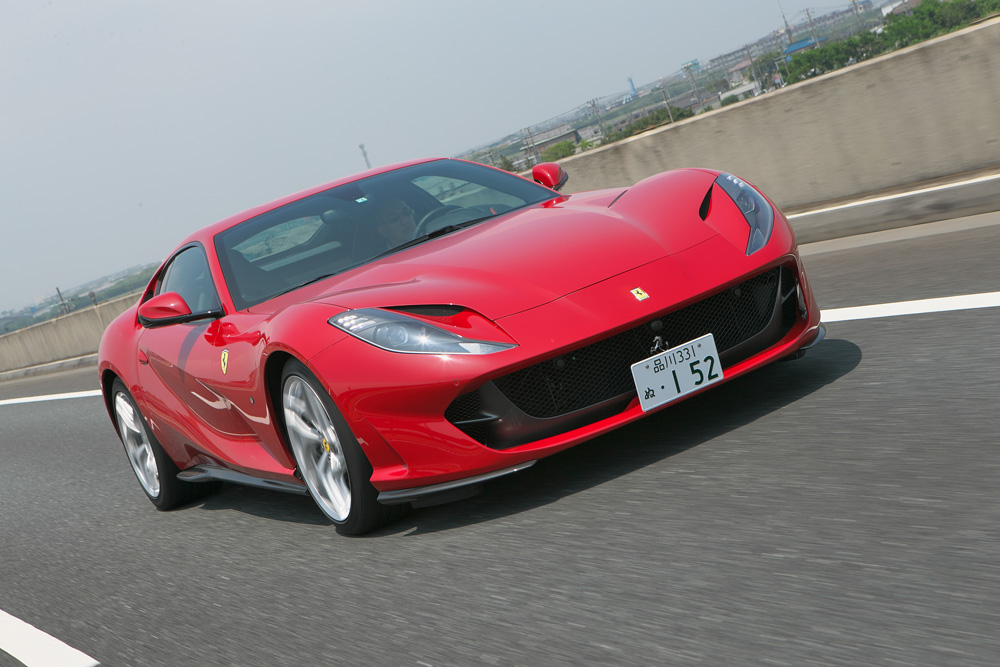 動画付き V12エンジンを纏った強くて 美しいフェラーリ 812スーパーファスト Dime 自動車情報サイト 新車 中古車 Carview