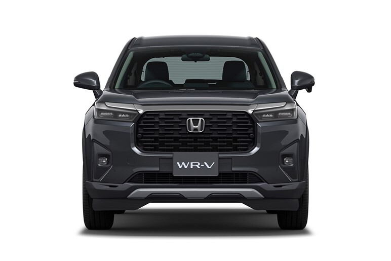 ホンダのお手頃SUV「WR-V」が絶好調。一番人気は中間グレード「Z」、色はプラチナホワイト