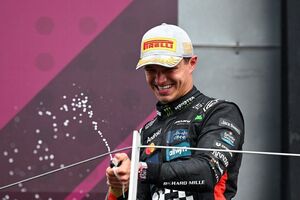 言葉にできない感動がそこにある。ランド・ノリスが振り返る母国GP初優勝「周りのみんなの感情が、すべてを物語っていた」