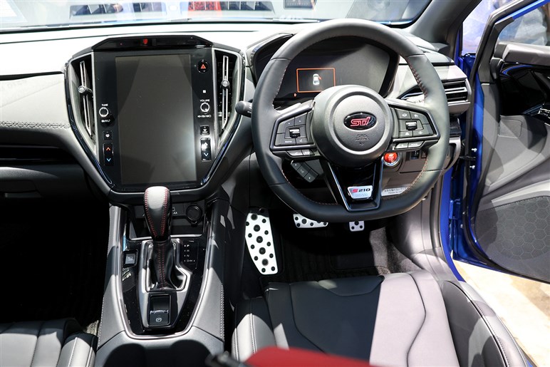 まもなく抽選エントリー開始！ 大枠の予想は800万円台。スペシャルパーツ盛り盛りの「STI S210」まもなく発売か