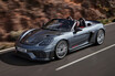 軽量で超絶パワフル！　911 GT3の心臓をぶち込んだ最強のオープンスポーツ「ポルシェ718スパイダー RS」の全容