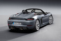 軽量で超絶パワフル！　911 GT3の心臓をぶち込んだ最強のオープンスポーツ「ポルシェ718スパイダー RS」の全容