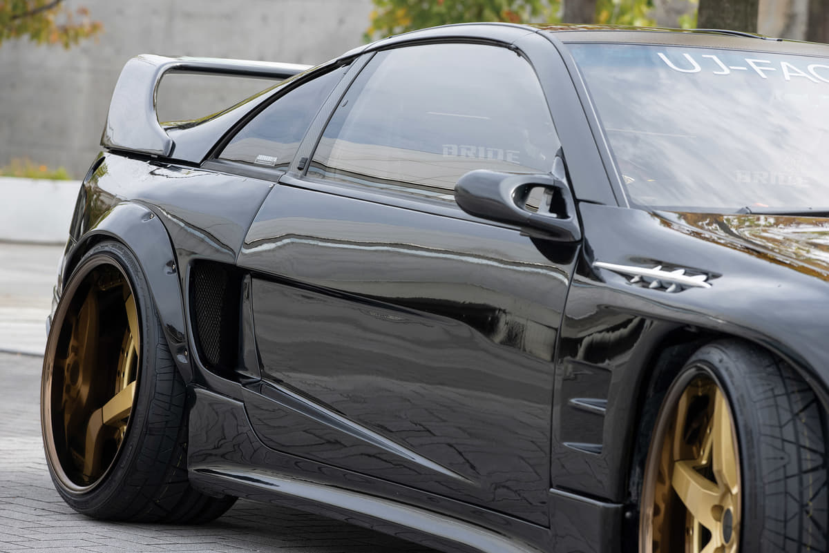 ガソスタ店員が輸入車と間違える 日本車離れし過ぎたガルウイング Z32フェアレディz Auto Messe Web 自動車情報サイト 新車 中古車 Carview