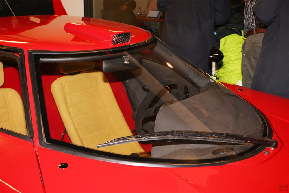 あの名車が10万円で日本上陸 ランチア ストラトス のレプリカモデル The Str 公開 くるまのニュース 自動車情報サイト 新車 中古車 Carview