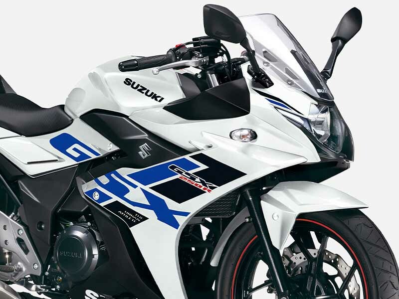 【スズキ】普段使いにも便利なニーゴーSS！「GSX250R」が平成32年国内排ガス規制に適合し3/20に発売