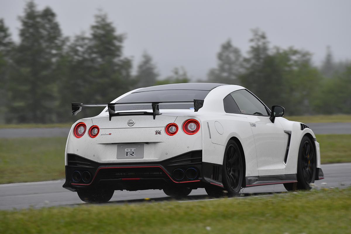 スポーツモデルとは限らない 国産各メーカーもっともハイパワーな現行車９選 Web Cartop 自動車情報サイト 新車 中古車 Carview