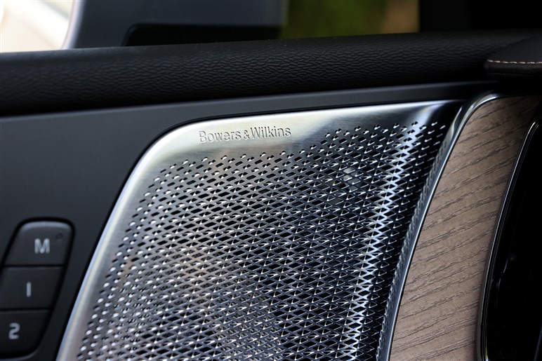 静かにアップデートした「XC60」に試乗。最新装備の進化とともに普遍的な魅力がしっかり残っていた
