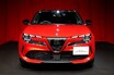 アルファロメオの最小SUV「ジュニア」発売　1.2LハイブリッドとBEVを設定、420万円から